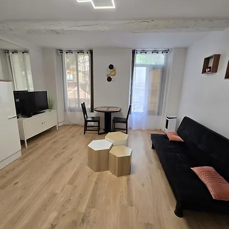Tres Belle Appartement Digne-les-Bains Exterior photo